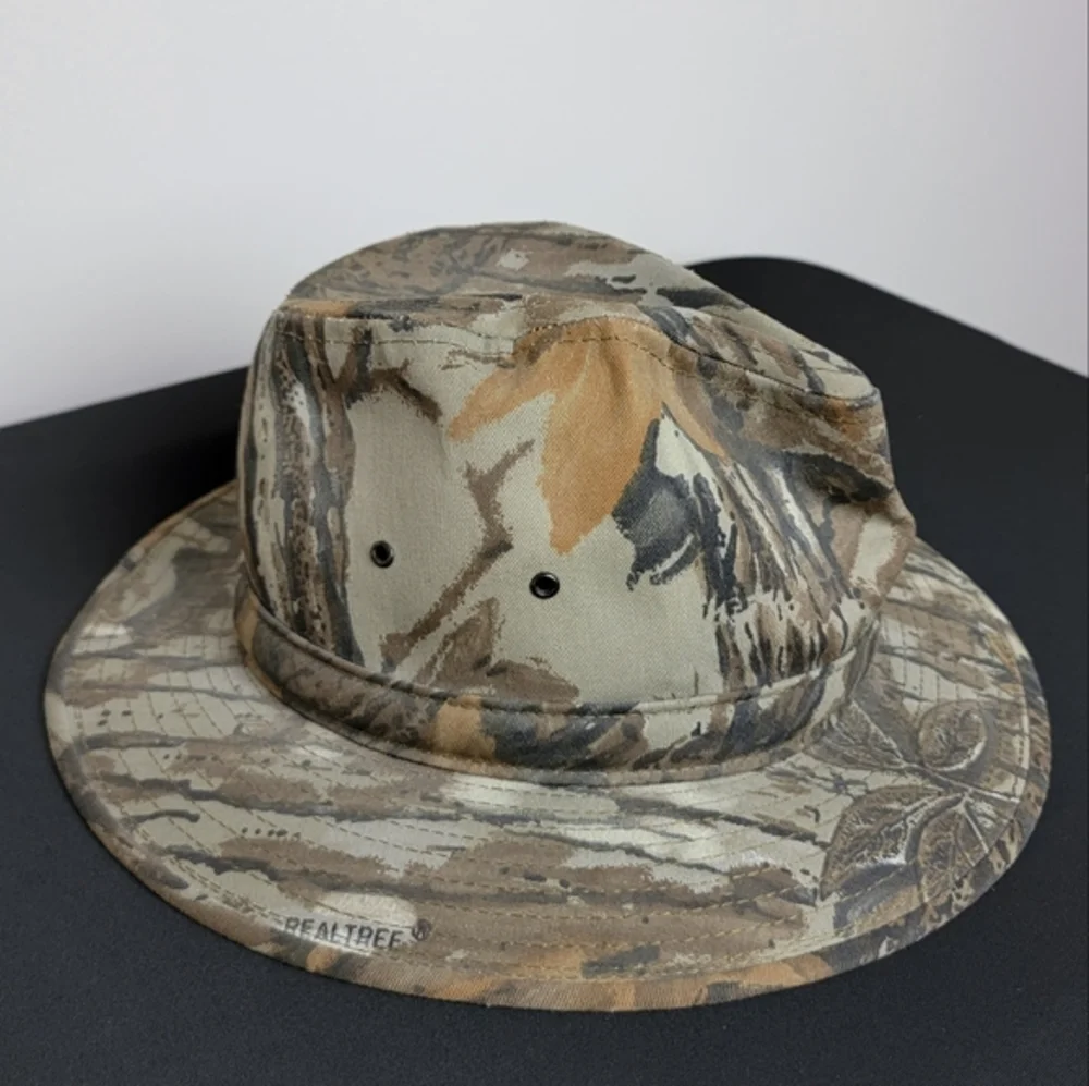 RealTree Size Small Hard‎ Rim Camo Hat - Camouflage Made In USA